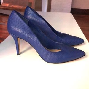 BCBGeneration Pointed toe Heels